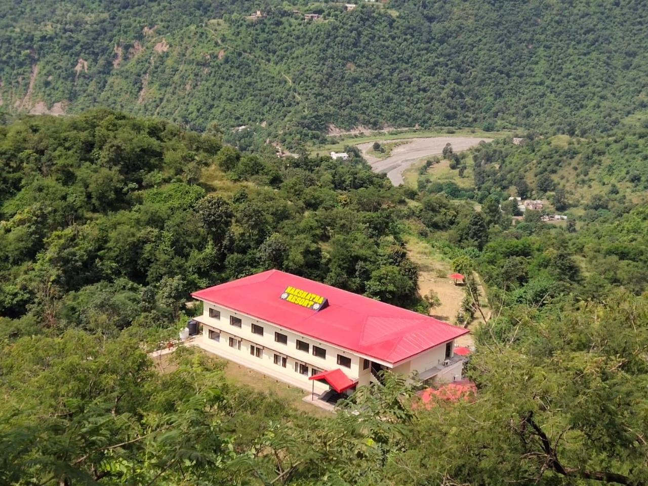 Nakshatra Resort Kunihar Luaran gambar